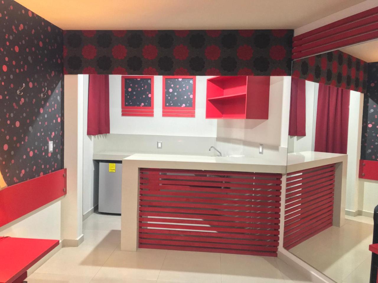 Palacio Rojo Hotel Familiar Морелия Екстериор снимка
